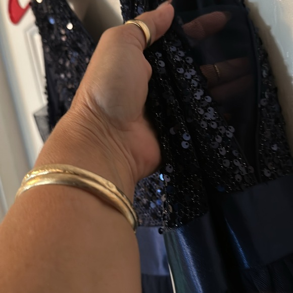 Beautiful Navy Blue Hi-Low tank style formal Evening Dress - Picture 4 of 9